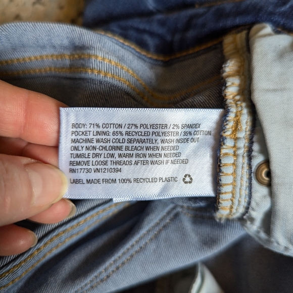 Universal Thread Mid rise jeans size 6 - Picture 3 of 4